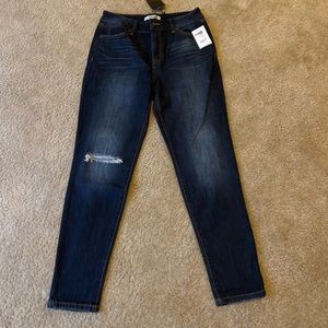 The mom jean refuge size 4